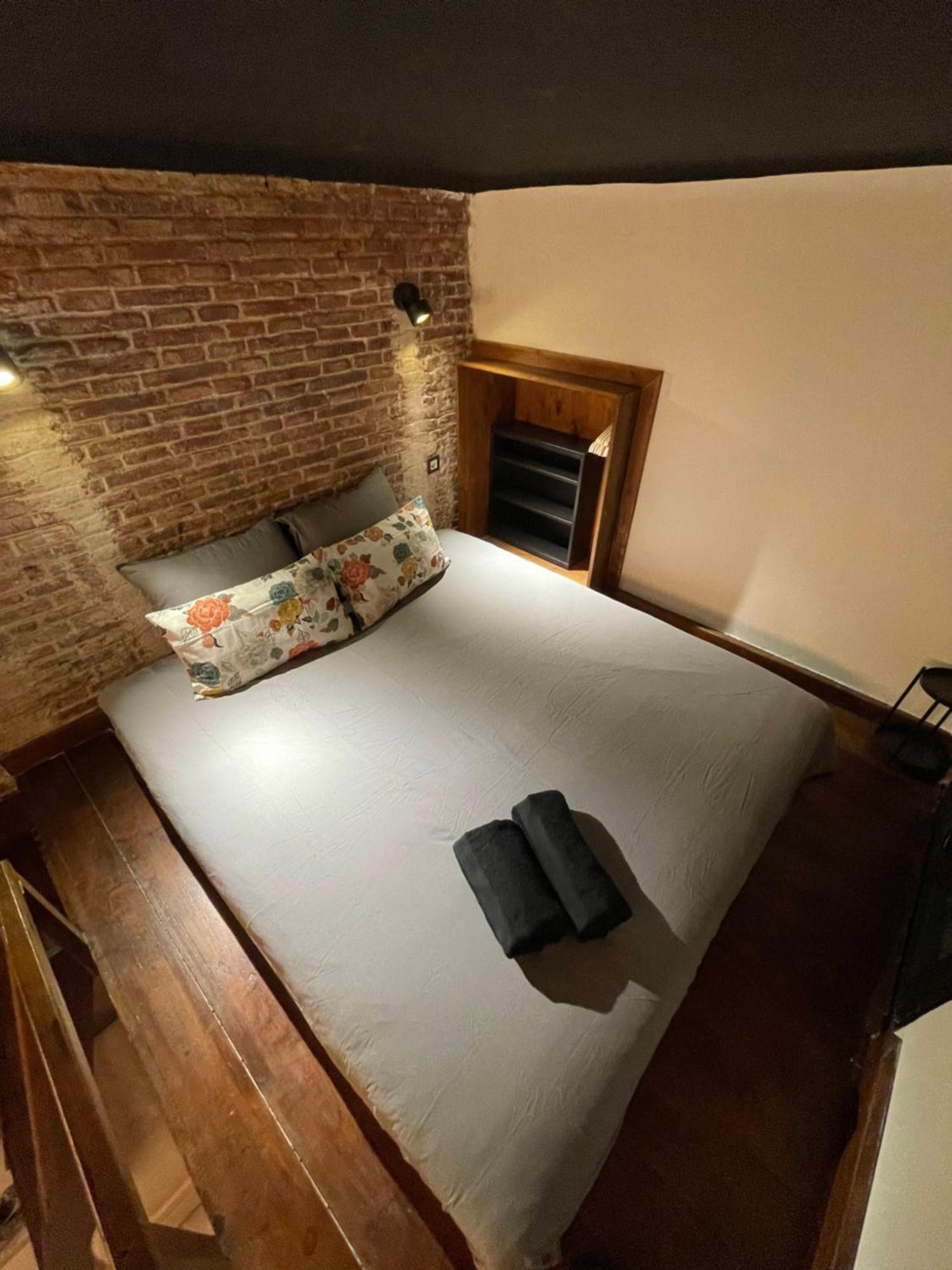 Apartamento Moderno En Edificio Historico Madrid Luaran gambar