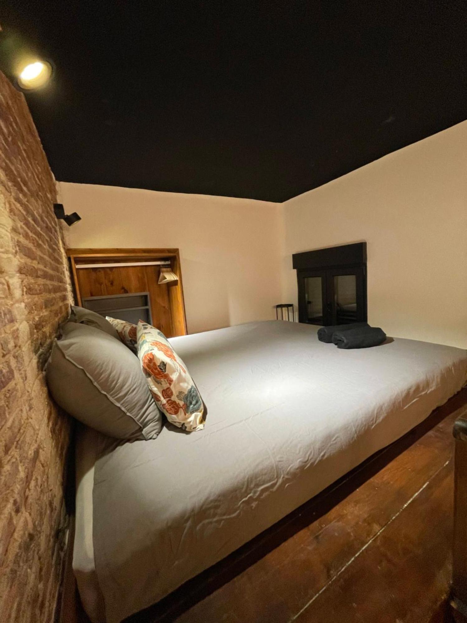 Apartamento Moderno En Edificio Historico Madrid Luaran gambar