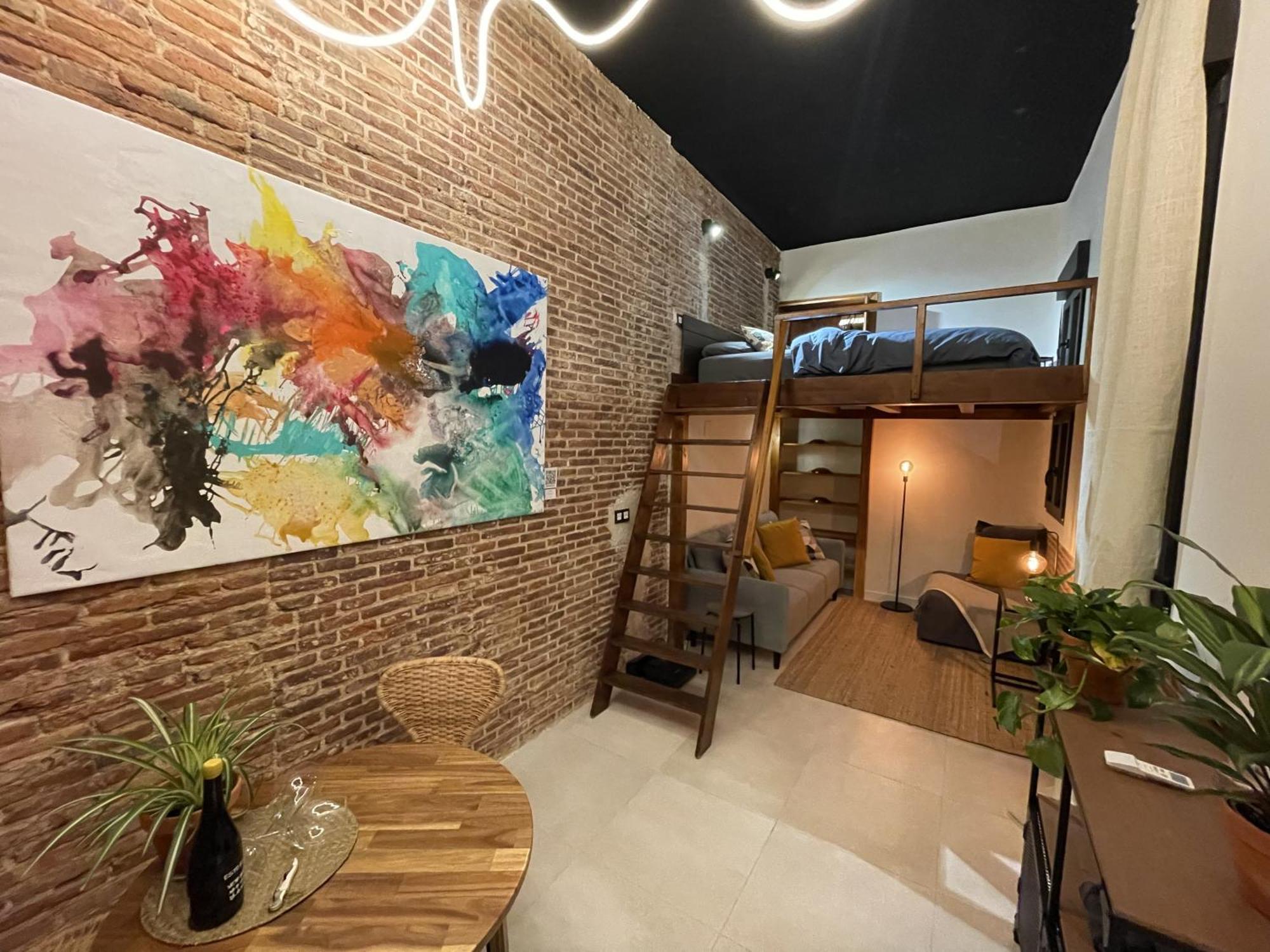 Apartamento Moderno En Edificio Historico Madrid Luaran gambar