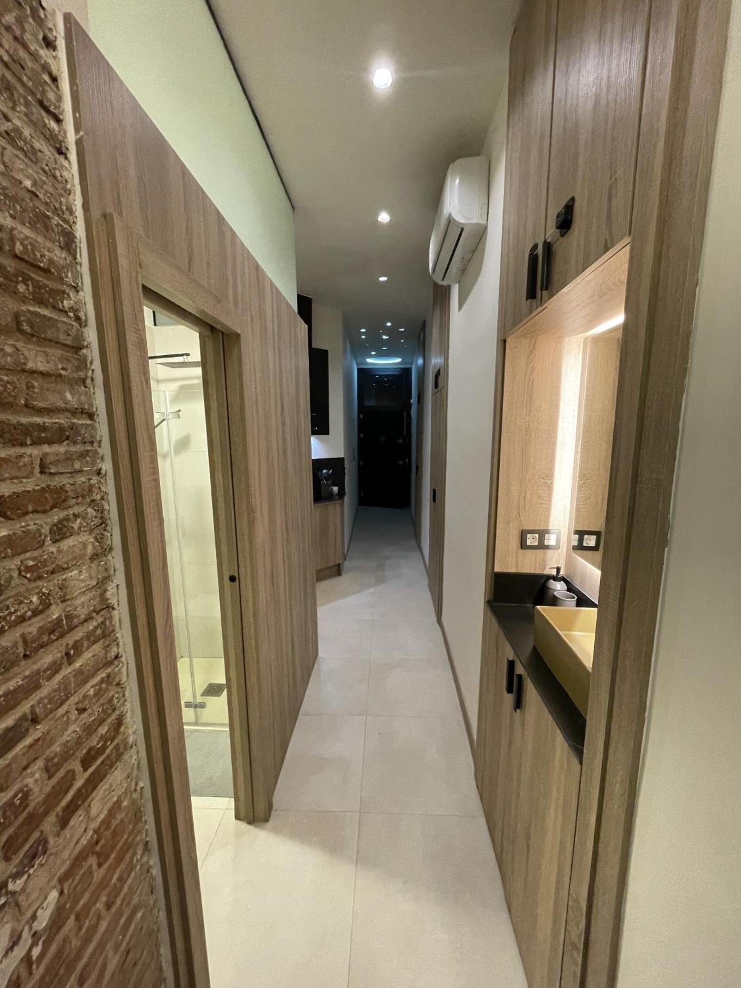Apartamento Moderno En Edificio Historico Madrid Luaran gambar